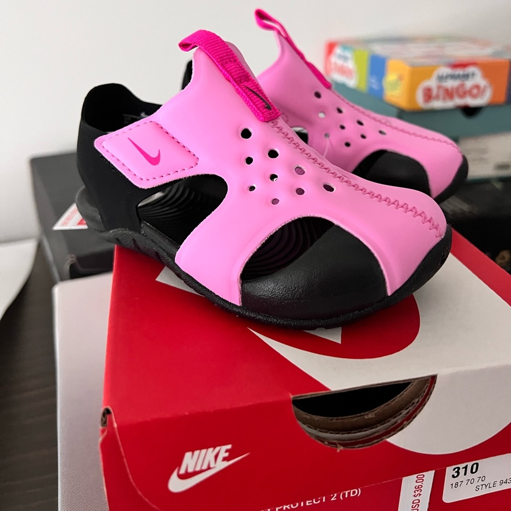 Nike Sunray Sandal